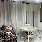 Hotel Askamnia And