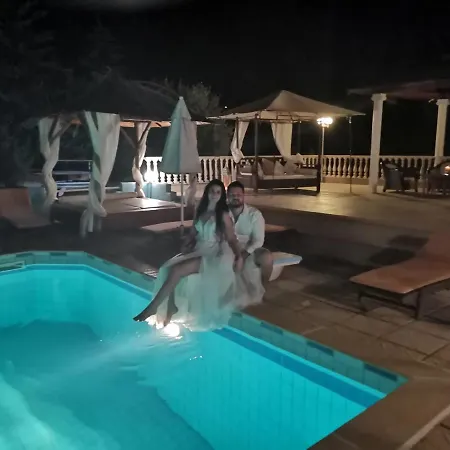 Askamnia And Resort Nikiti (Sithonia)