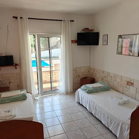 Askamnia And Resort Nikiti (Sithonia)
