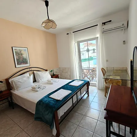 Askamnia And Resort Nikiti (Sithonia)