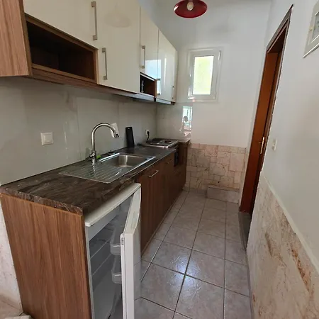 Resort Askamnia And 4*