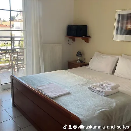 Resort Askamnia And Nikiti (Sithonia)