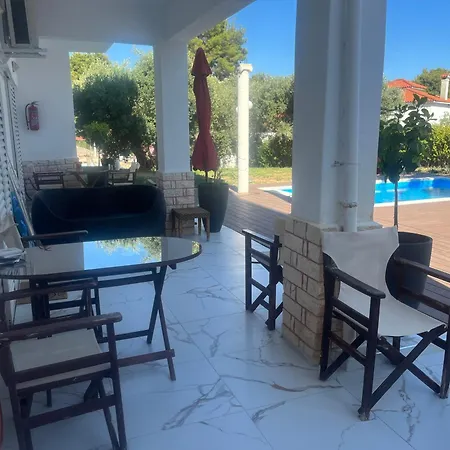 Askamnia And Otel Nikiti (Sithonia)