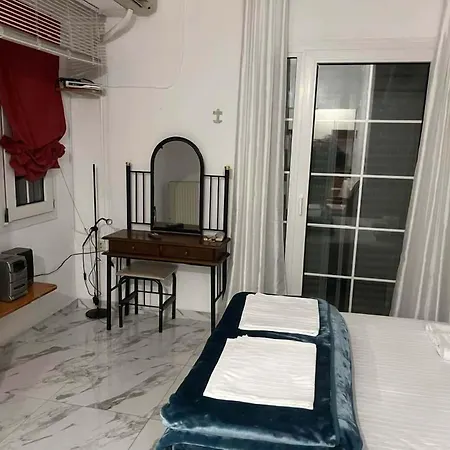 Askamnia And فندق نيكيتي