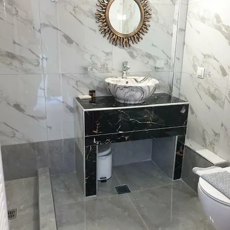 فندق Askamnia And نيكيتي