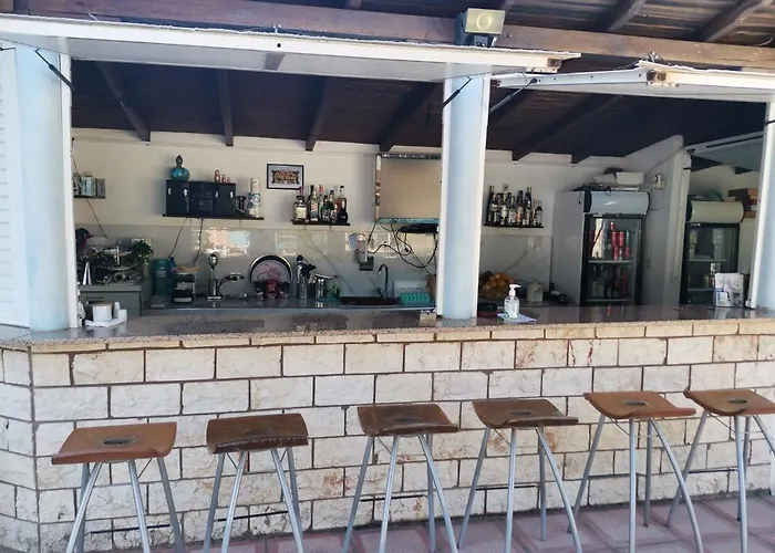 Askamnia And Hotel Nikiti (Sithonia)