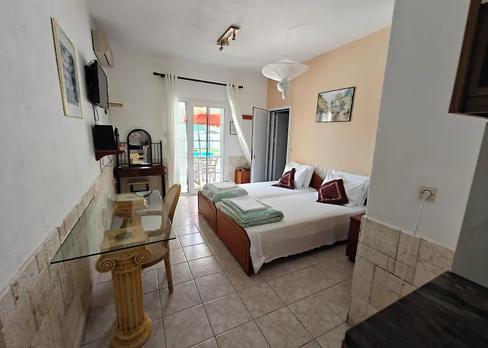 Askamnia And Hotel Nikiti (Sithonia)